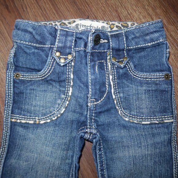 Girls Infant Freestyle Revolution Flare Leg Stretch Denim Cheetah Trim Jeans 12m - Picture 2 of 5